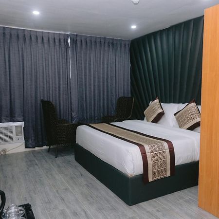 Shine Boutique Hotel Tagum Exterior photo