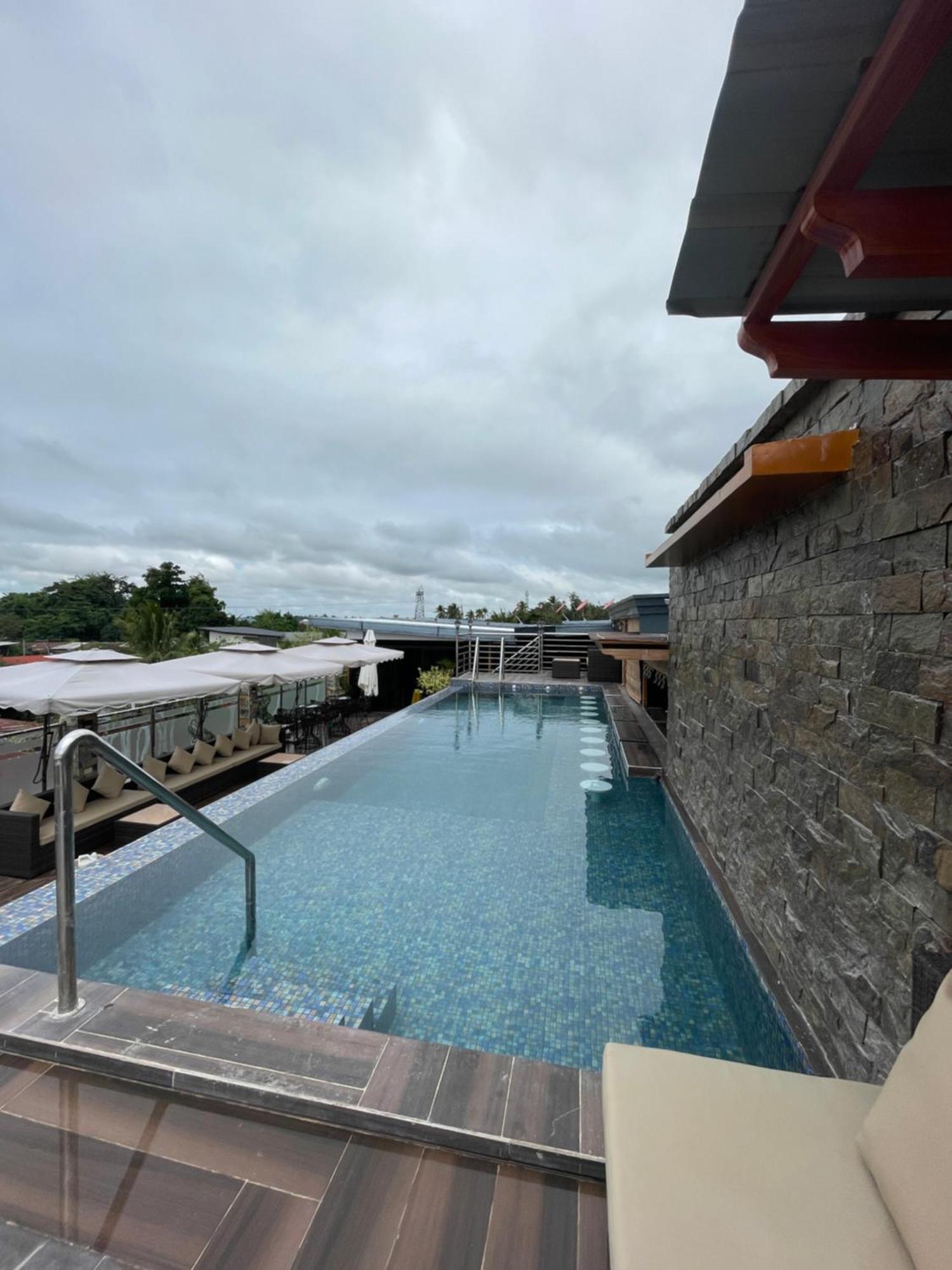 Shine Boutique Hotel Tagum Exterior photo